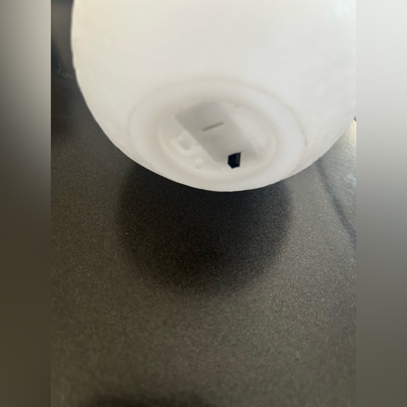 Handmade Concrete Two Hands Holder With Moon Light - Picture 9 of 9